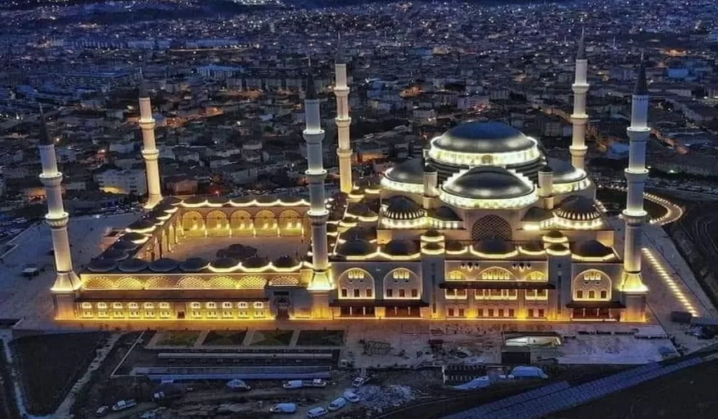 Ghana National Mosque, Ghana [Dubawa Ghana]