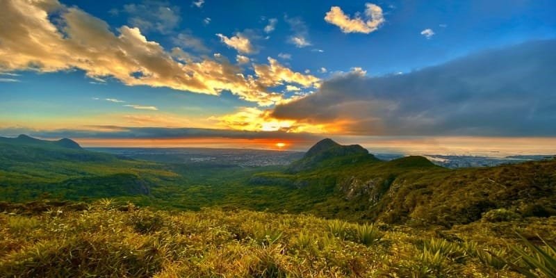 Le Pouce Mountain
