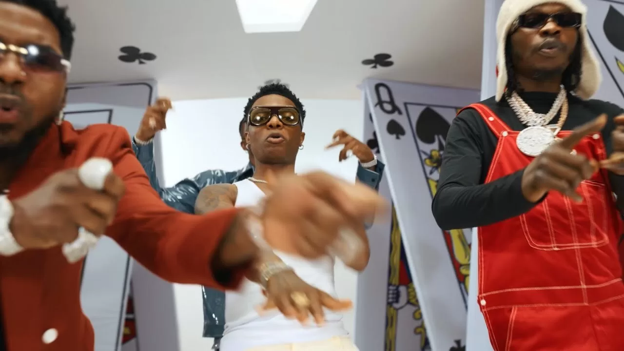 Abracadabra Remix Video