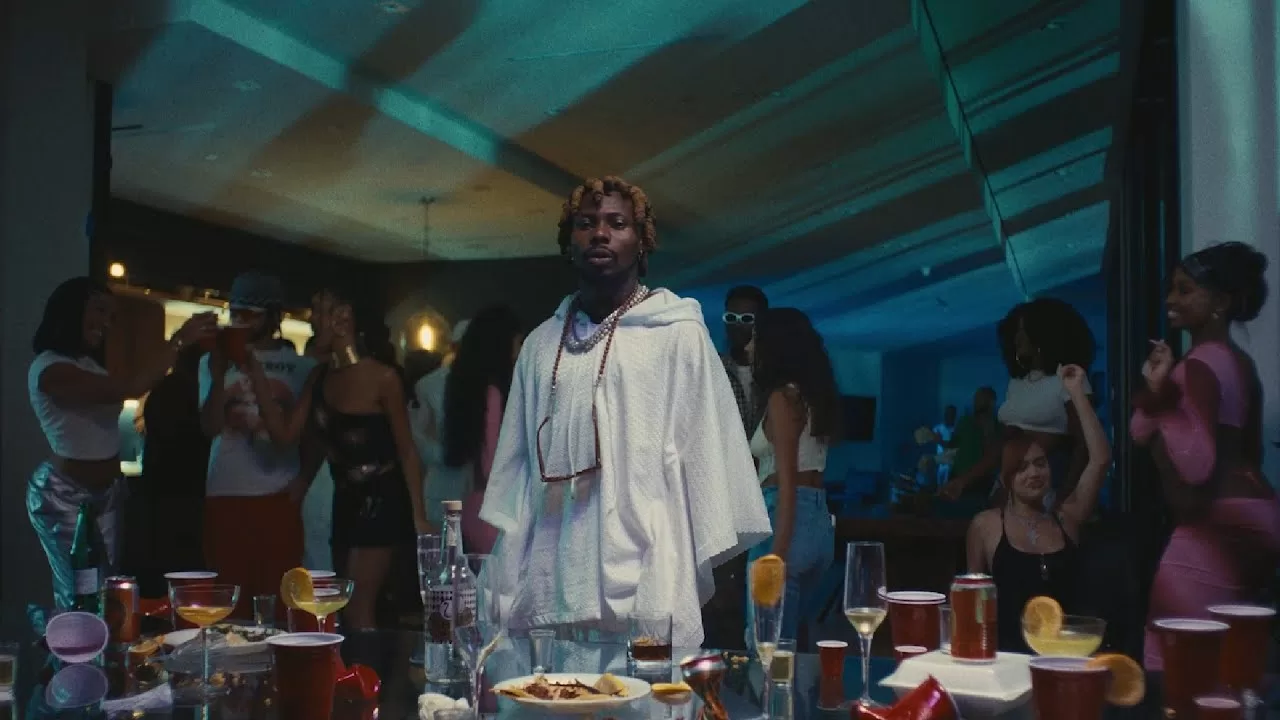 Asake Lonely at the top video