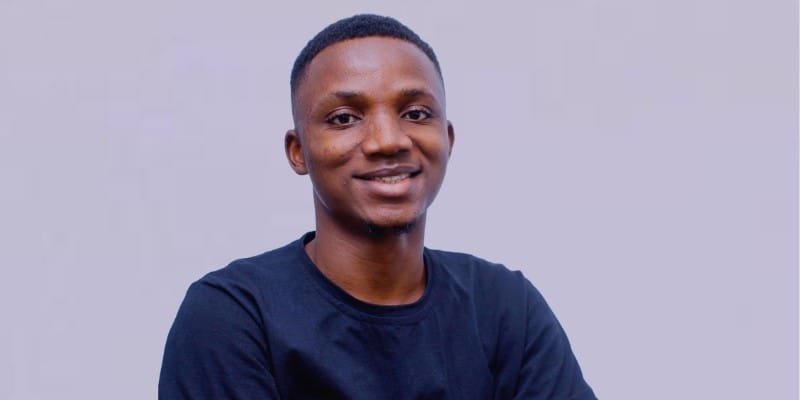 Joshua Attat: The Nigerian Entrepreneur Transforming Plastic Waste Into Buttons