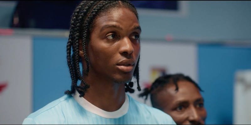 When Love Strikes Movie Review