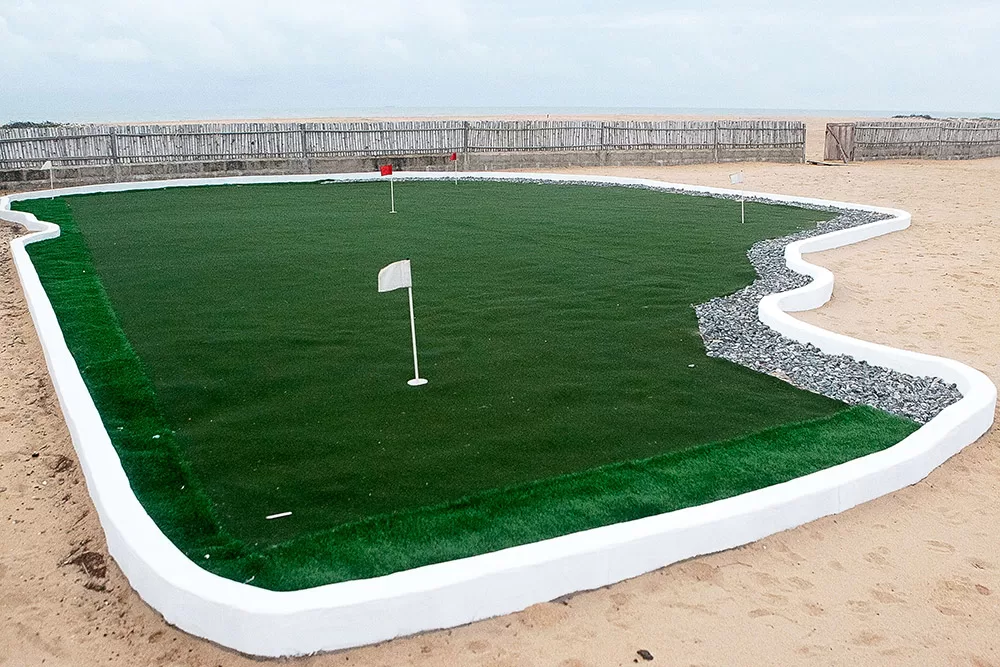 Valentine's Day in Nigeria : La Manga Luxury Beach Villas Lagos [Guardian]